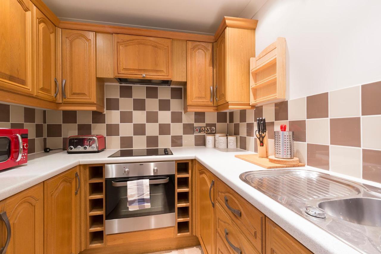 Ambrose Apartments Cheltenham Ngoại thất bức ảnh