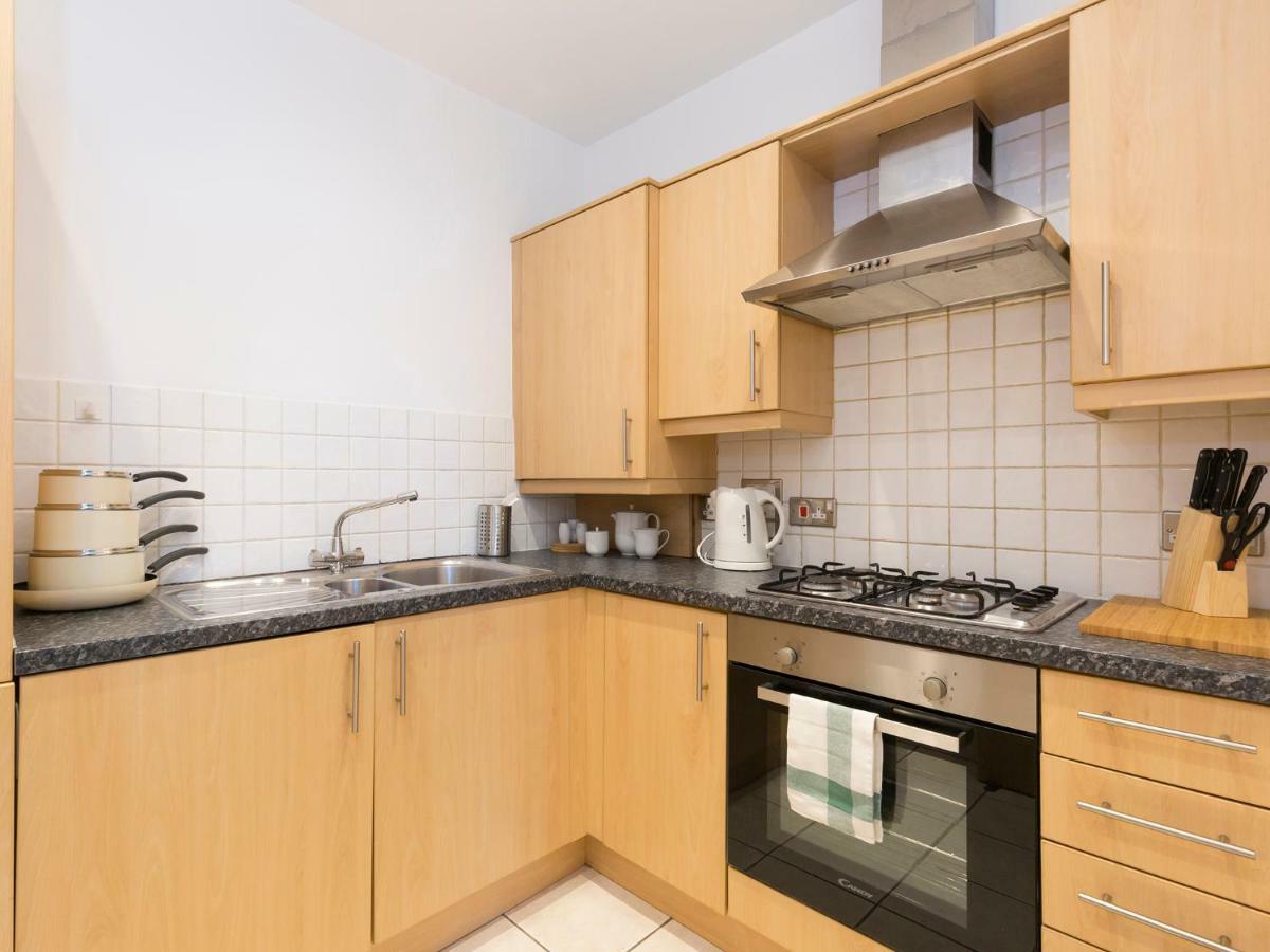 Ambrose Apartments Cheltenham Ngoại thất bức ảnh